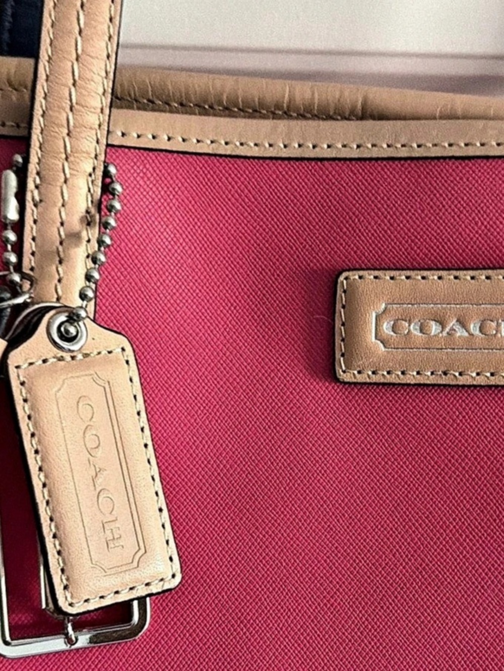 Coach Large Tote Leather - Picture 2 of 3